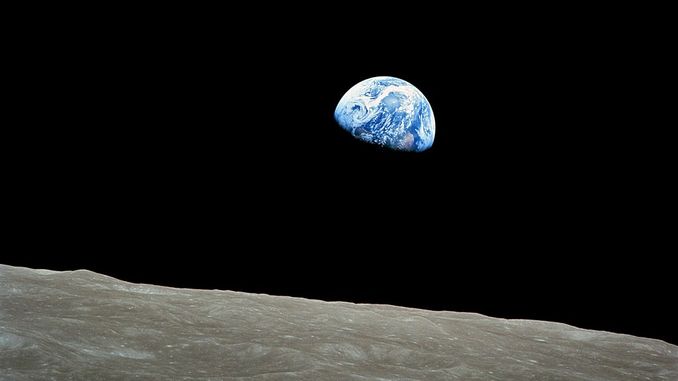 Erdaufgang im Orbit um den Mond (Apollo 8)